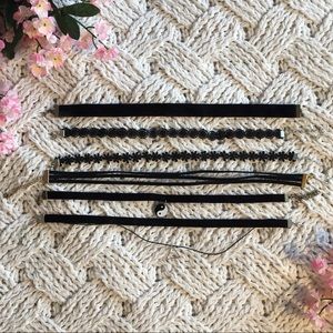 Six Chocker Set🖤